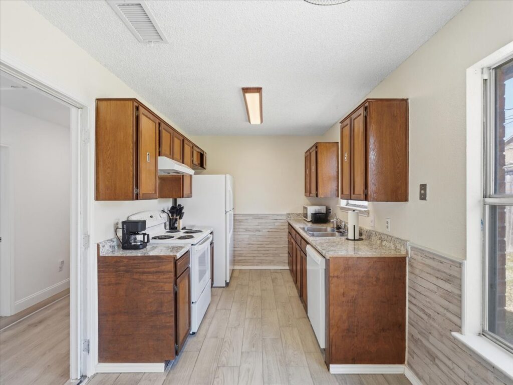 Watauga Furnished Rooms: Bills Included