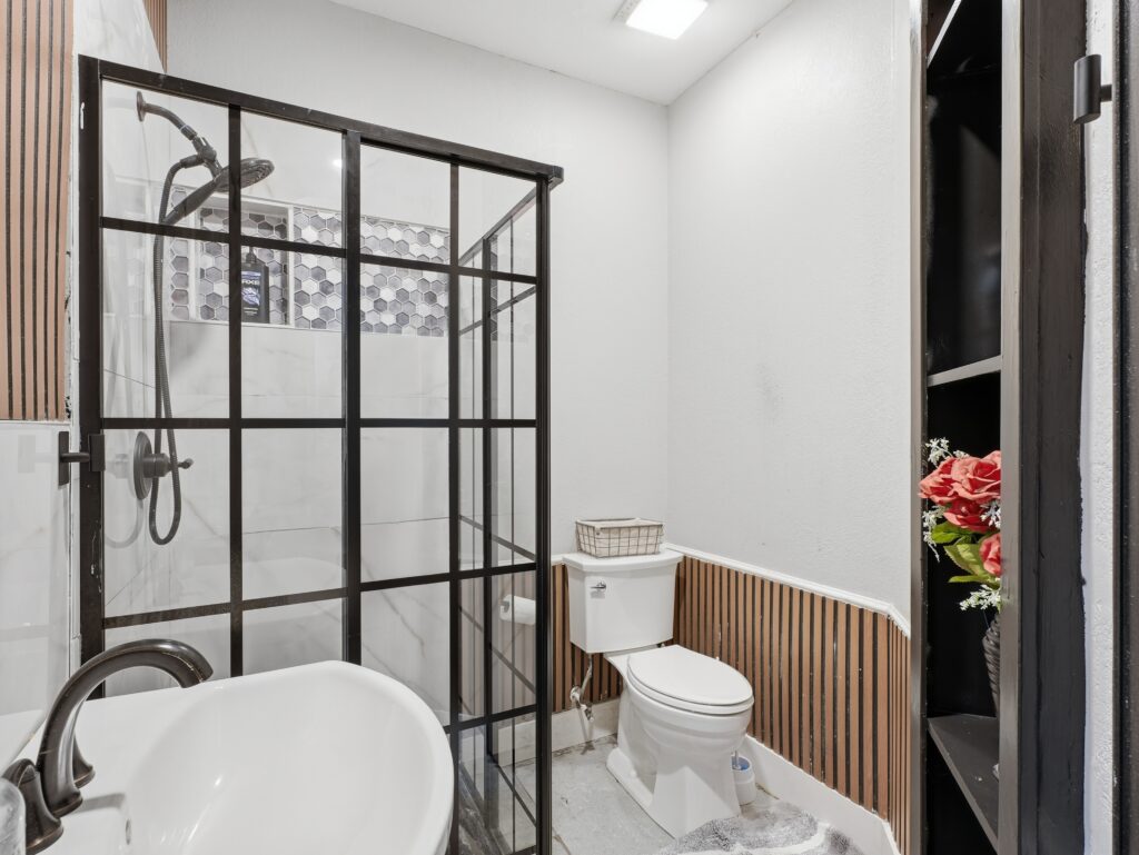 Plano Furnished Rooms: Bills Included